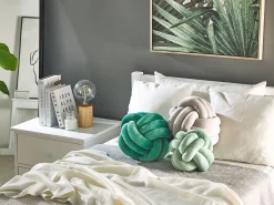 Almofada Decorativa Com No Em Veludo Verde 20 X 20 Cm Malni