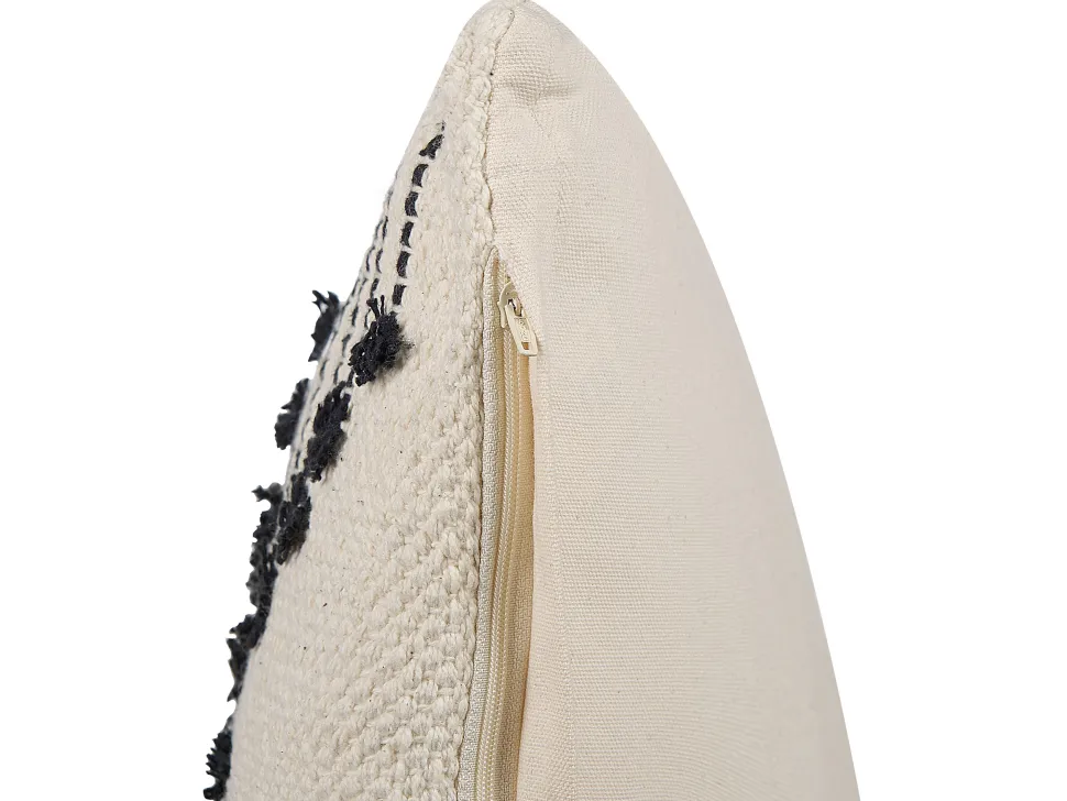 Almofada Decorativa Em Algodao Creme E Preto Com Padrao Geometrico 45 X 45 Cm Myrtus