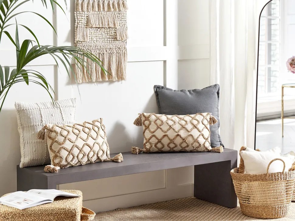 Almofada Decorativa Em Algodao Creme Com Padrao Geometrico 30 X 50 Cm Incana