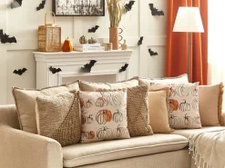 Almofada Decorativa Em Veludo Creme 45 X 45 Cm Cucurbita