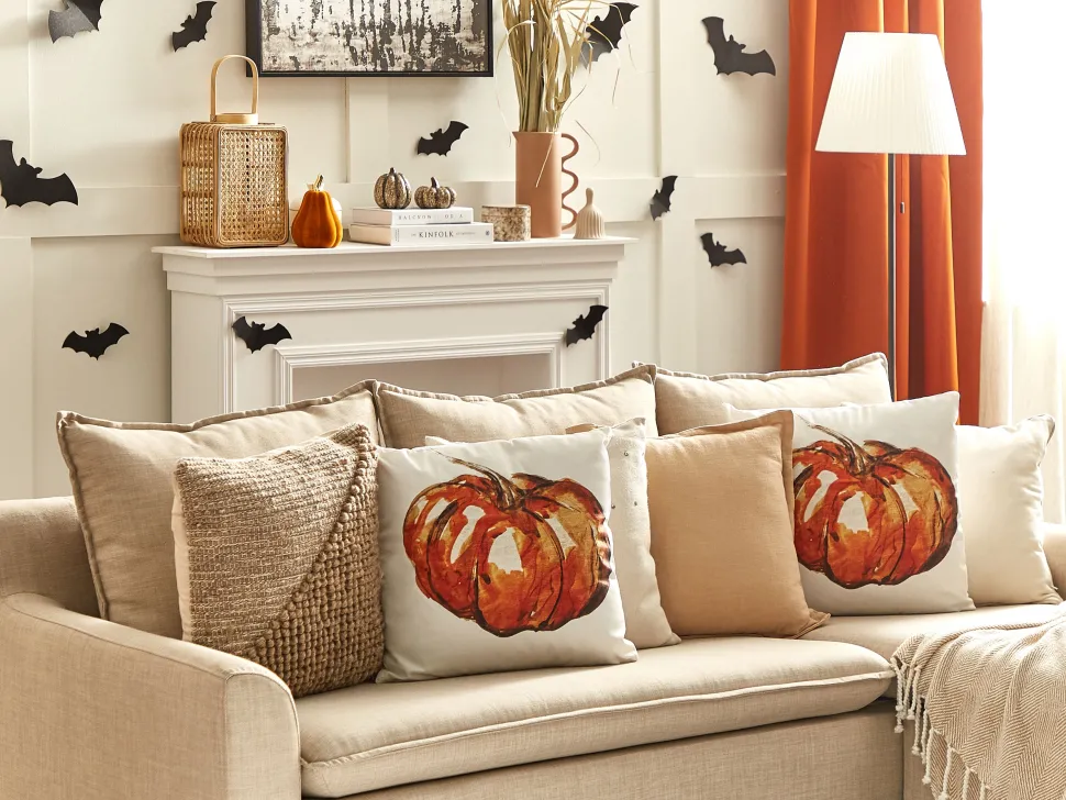 Almofada Decorativa Em Veludo Creme 45 X 45 Cm Curbita