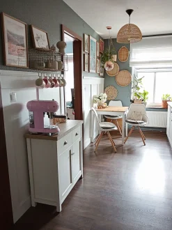 Aparador Com 2 Gavetas E 2 Creme E Cor De Madeira Clara Clio