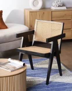 Aparador Com 3 Gavetas E 2 Portas Cor De Madeira Clara Elda