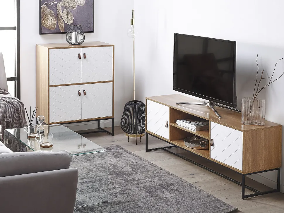 Aparador Com 4 Portas Em Madeira Clara E Branco Nueva