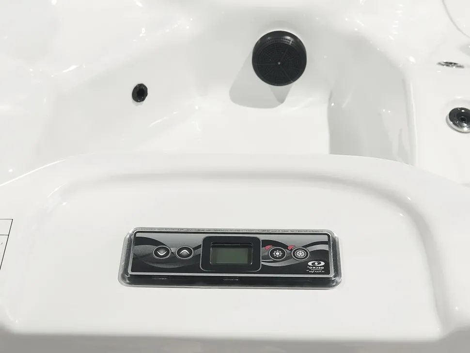 Banheira De Hidromassagem De Exterior Em Acrilico Branco Com Led 200 X 200 Cm Lastarria