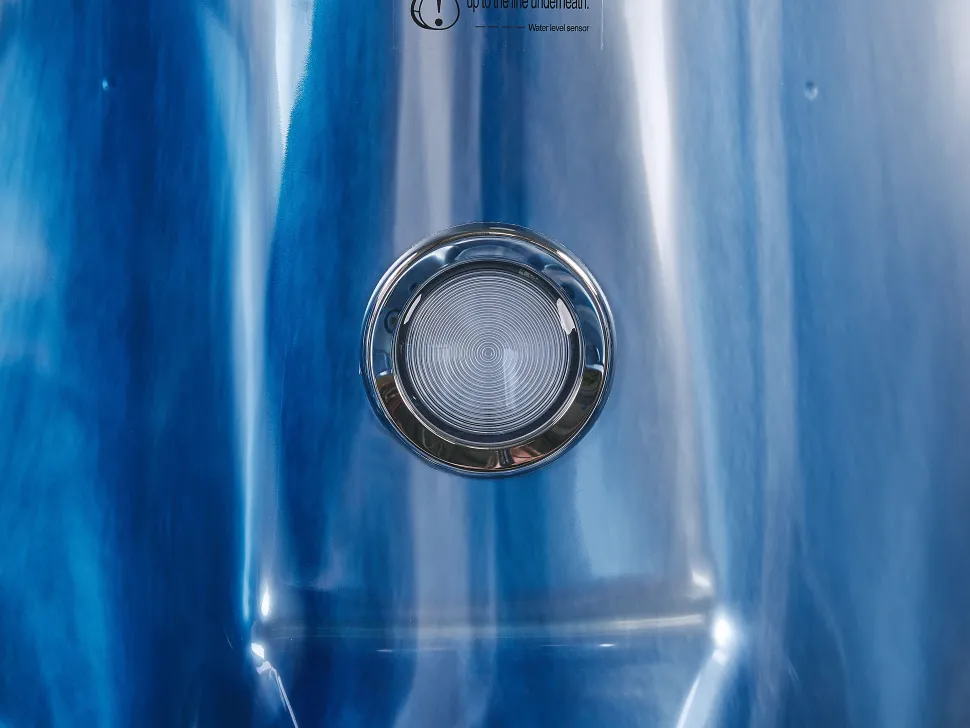 Banheira De Hidromassagem Para Exterior Em Acrilico Azul 180 X 215 Cm Arcelia