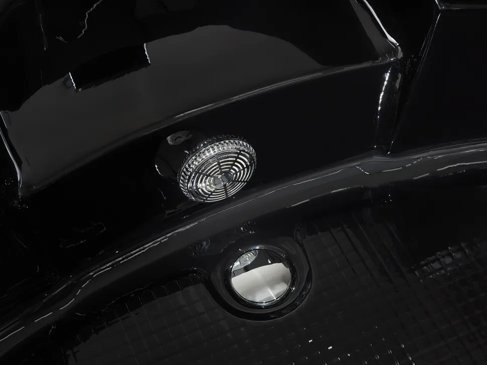 Banheira De Hidromassagem De Canto Em Acrilico Preto Com Led 214 X 155 Cm Martinica