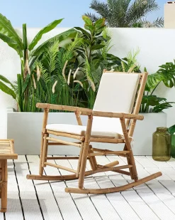 Cadeira De Baloico Em Bambu Cor Natural E Branco Frigole