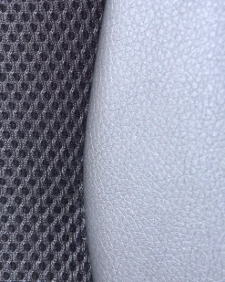 Cadeira De Escritorio Preta E Branca Ichair