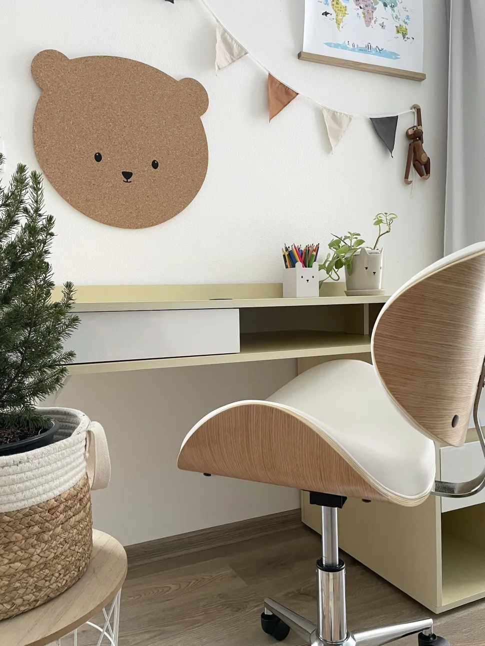 Cadeira De Escritorio Sem Bracos Branco Rotterdam