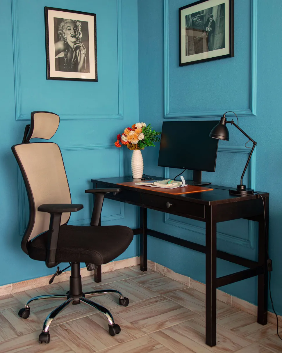 Cadeira De Escritorio Taupe E Preta Noble