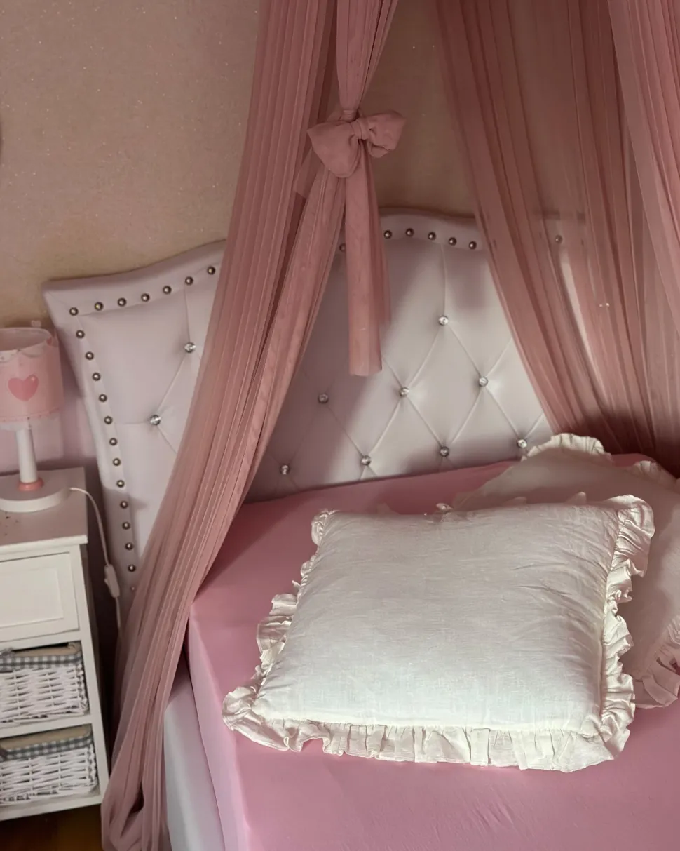 Cama De Solteiro Em Pele Sintetica Branca 90 X 200 Cm Metz