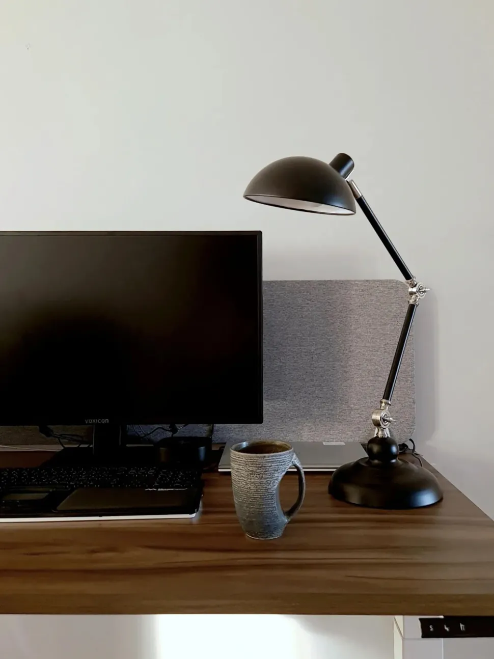 Candeeiro De Mesa Articulado Preto 80 Cm Meramec