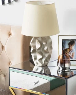 Candeeiro De Mesa Dourado Allika