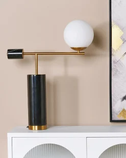 Candeeiro De Mesa Em Marmore Preto E Metal Dourado 65 Cm Hondo