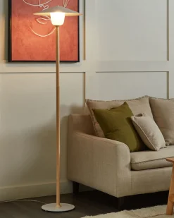 Candeeiro De Pe Em Madeira Branca 153 Cm Moppy