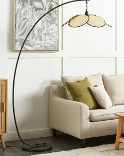 Candeeiro De Pe Em Metal Com Abajur De Papel Preto 170 Cm Merrica