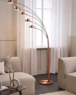 Candeeiro De Pe Em Metal Cor De Cobre Flinders