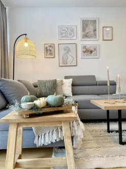 Candeeiro De Pe Em Rattan Cor Natural 165 Cm Bernica