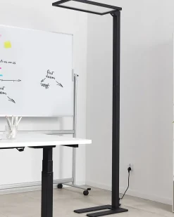 Candeeiro De Pe Led Em Metal Preto 196 Cm Orion