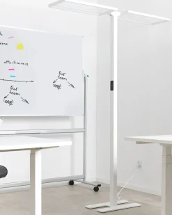 Candeeiro De Pe Led Em Metal Branco 196 Cm Sculptor