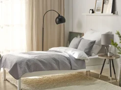 Colcha Com Relevo E Duas Almofadas Cinzentas 140 X 210 Cm Alamut