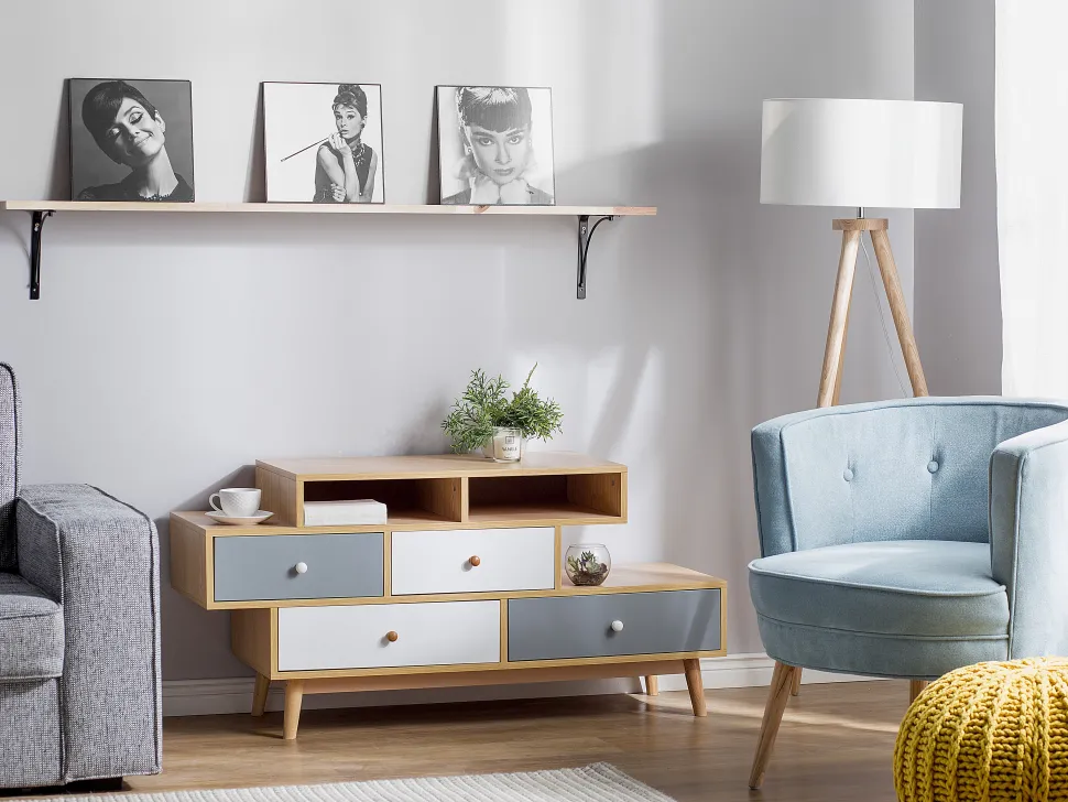 Comoda Com 4 Gavetas Castanha Irvine