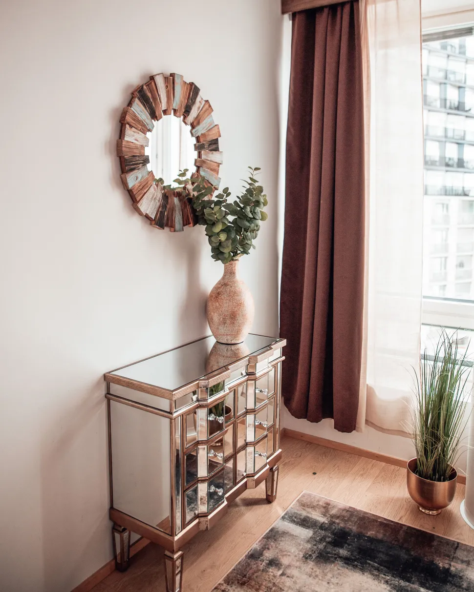 Comoda Com 6 Gavetas Em Efeito Espelhado Mozela