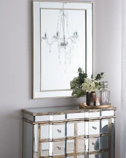 Comoda Com 6 Gavetas Em Efeito Espelhado Mozela