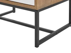 Comoda Com 3 Gavetas Em Madeira Clara E Branca Nueva