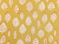 Conjunto De 2 Almofadas Decorativas Com Padrao Folhas Amarelo 45 X 45 Cm Ginnala