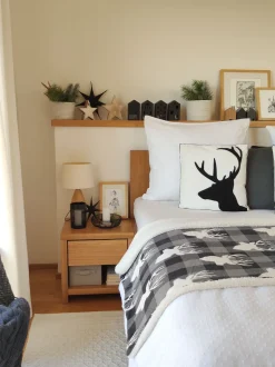 Conjunto De 2 Almofadas Decorativas Em Preto E Branco 45 X 45 Cm Shadrack
