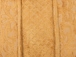 Conjunto De 2 Almofadas Decorativas Algodao E Viscose Amarela Com Relevo 45 X 45 Cm Kavalam