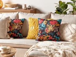 Conjunto De 2 Almofadas Decorativas Em Veludo Multicolor Com Padrao De Flores 45 X 45 Cm Protea