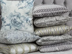 Conjunto De 2 Almofadas Decorativas 45 X 45 Cm Em Cinzento Wisteria