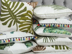 Conjunto De 2 Almofadas Decorativas Branca Com Folha De Palmeira Verde 45 X 45 Cm Azami