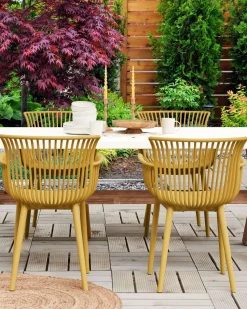 Conjunto De 4 Cadeiras Em Plastico Amarelo Pesaro