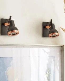 Conjunto De 2 Candeeiros De Parede Em Metal Preto E Cor De Cobre Baro