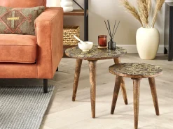 Conjunto De 2 Mesas De Apoio Em Madeira Escura De Mango E Dourado Chanpi