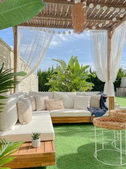 Conjunto De Jardim 5 Lugares Em Madeira De Acacia Branco Creme A Direita Marettimo