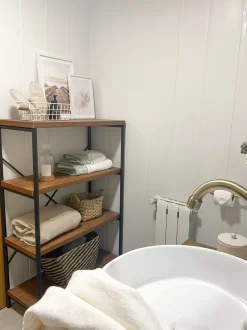 Estante Com 4 Prateleiras Em Madeira Escura Brisbane