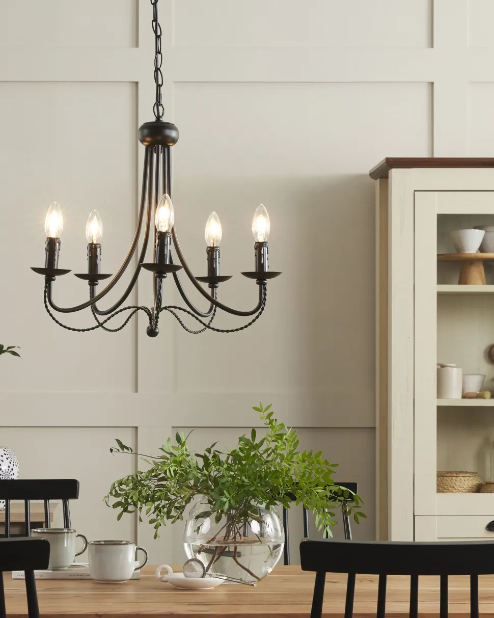 Lustre Em Metal Preto Dabus