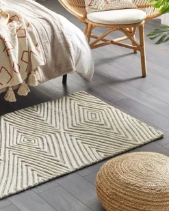 Manta Decorativa Em Algodao Creme E Vermelho 130 X 180 Cm Bhiwani
