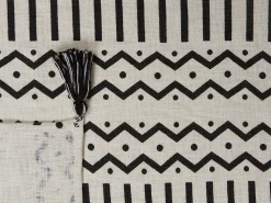 Manta Decorativa Em Algodao Preto E Branco 130 X 180 Cm Unnao