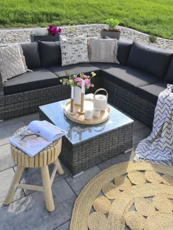 Mesa De Cabeceira Redonda Em Madeira Clara Nampa