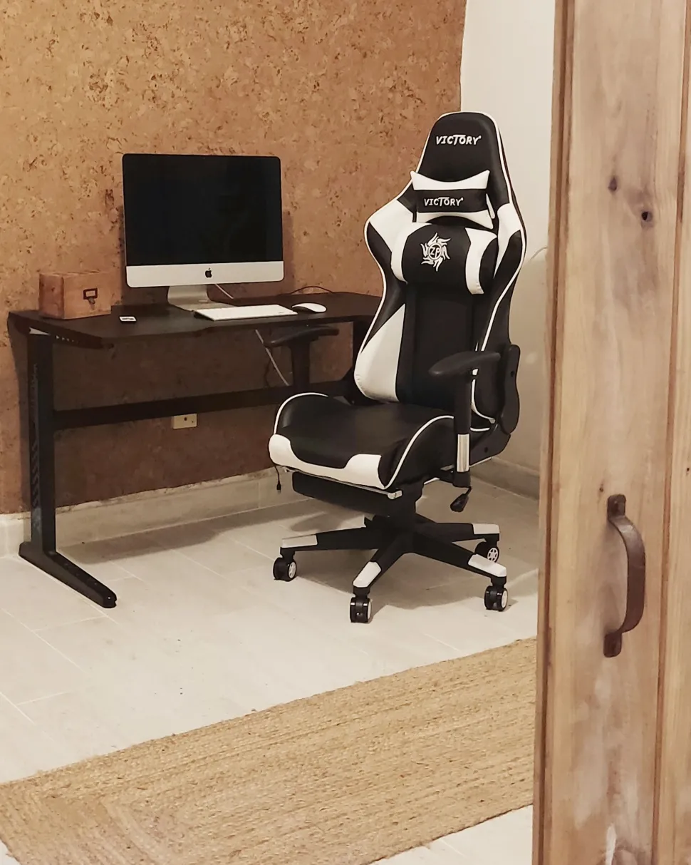 Mesa Gaming Preta Com Iluminação Led Rgb 120 X 60 Cm Doran