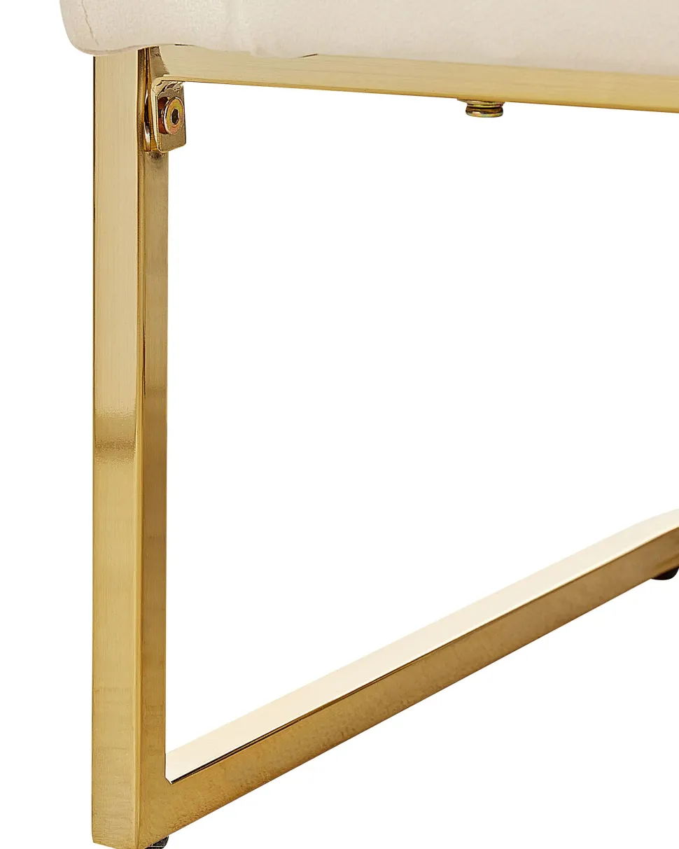 Poltrona Em Veludo Creme Sirkka