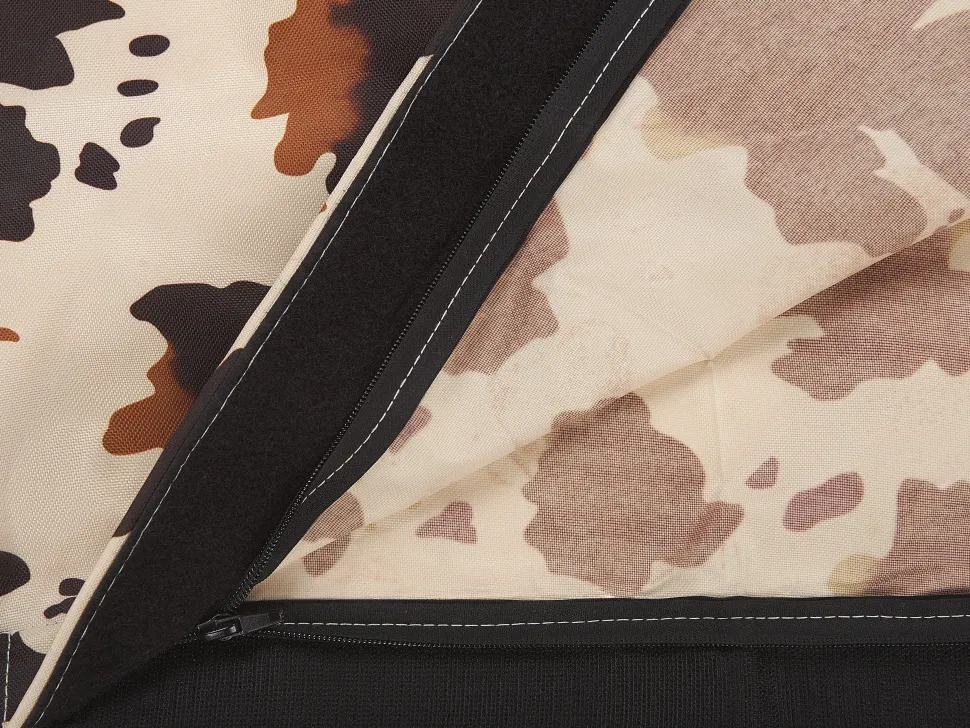 Pufe Almofada Com Padrao De Vaca 140 X 180 Cm Fuzzy