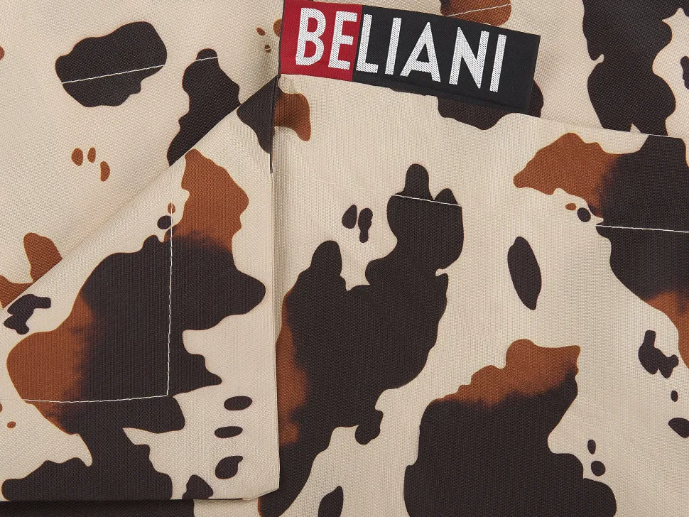 Pufe Almofada Com Padrao De Vaca 140 X 180 Cm Fuzzy