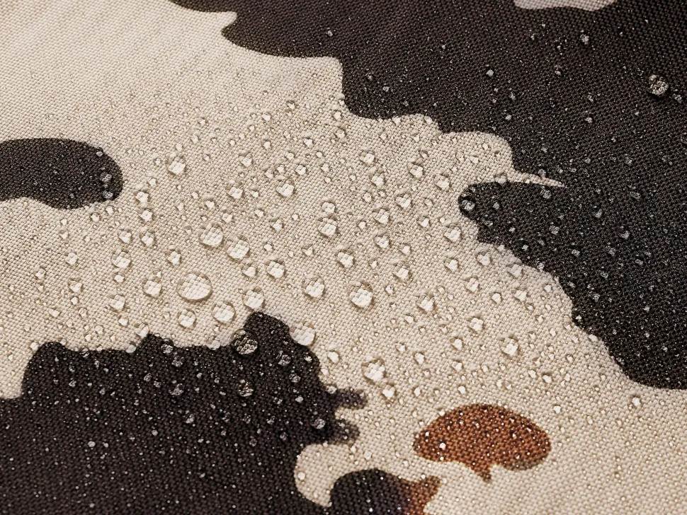 Pufe Almofada Com Padrao De Vaca 140 X 180 Cm Fuzzy